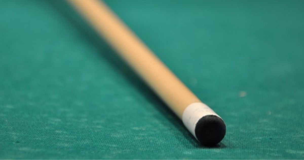 ideal weight for pool cue